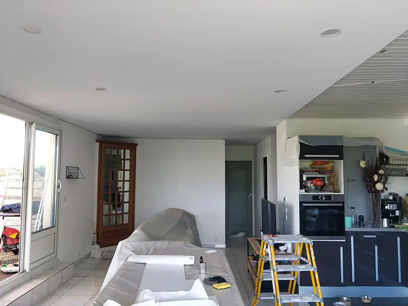 Plafond tendu cuisine apres renovation