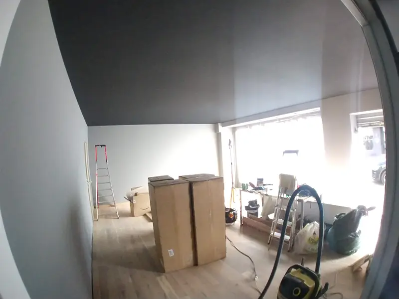 Réalisation plafond tendu coloré P2M a St Raphael